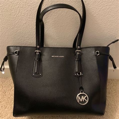 are michael kors purses authentic.